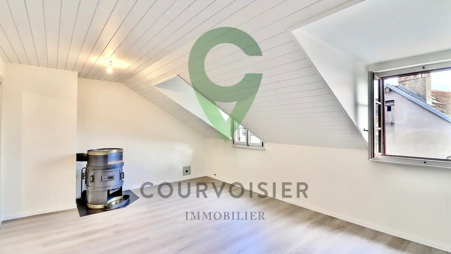 Apartment for sale - 1169 Yens