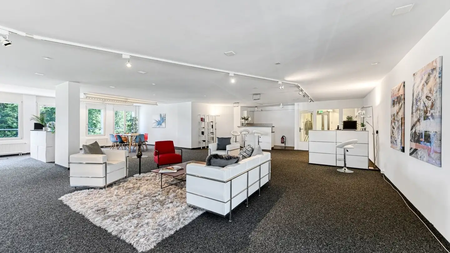 Bürofläche mieten - Neugutstrasse 66, 8600 Dübendorf