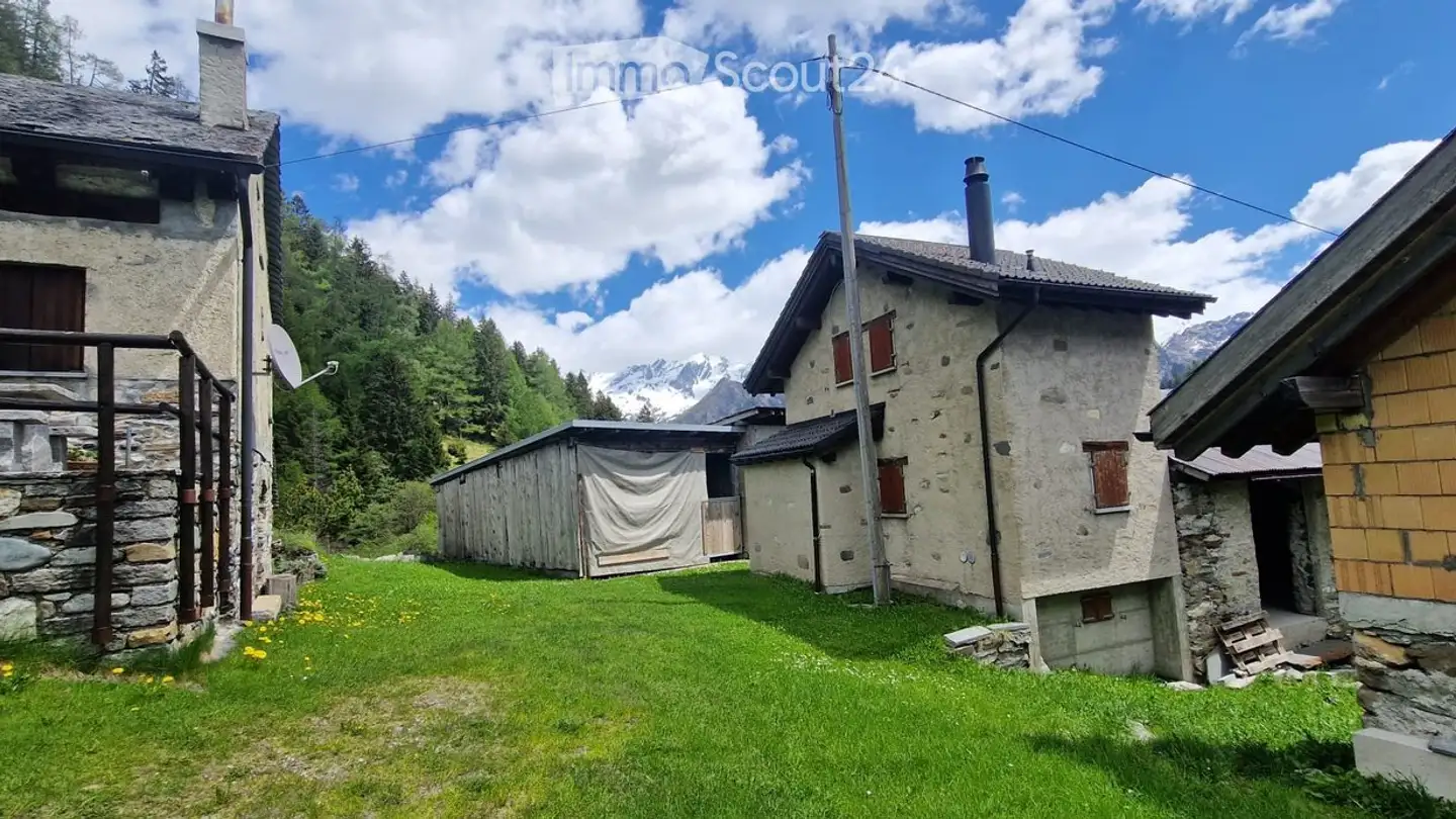 Einfamilienhaus mieten - 6720 Campo (Blenio)