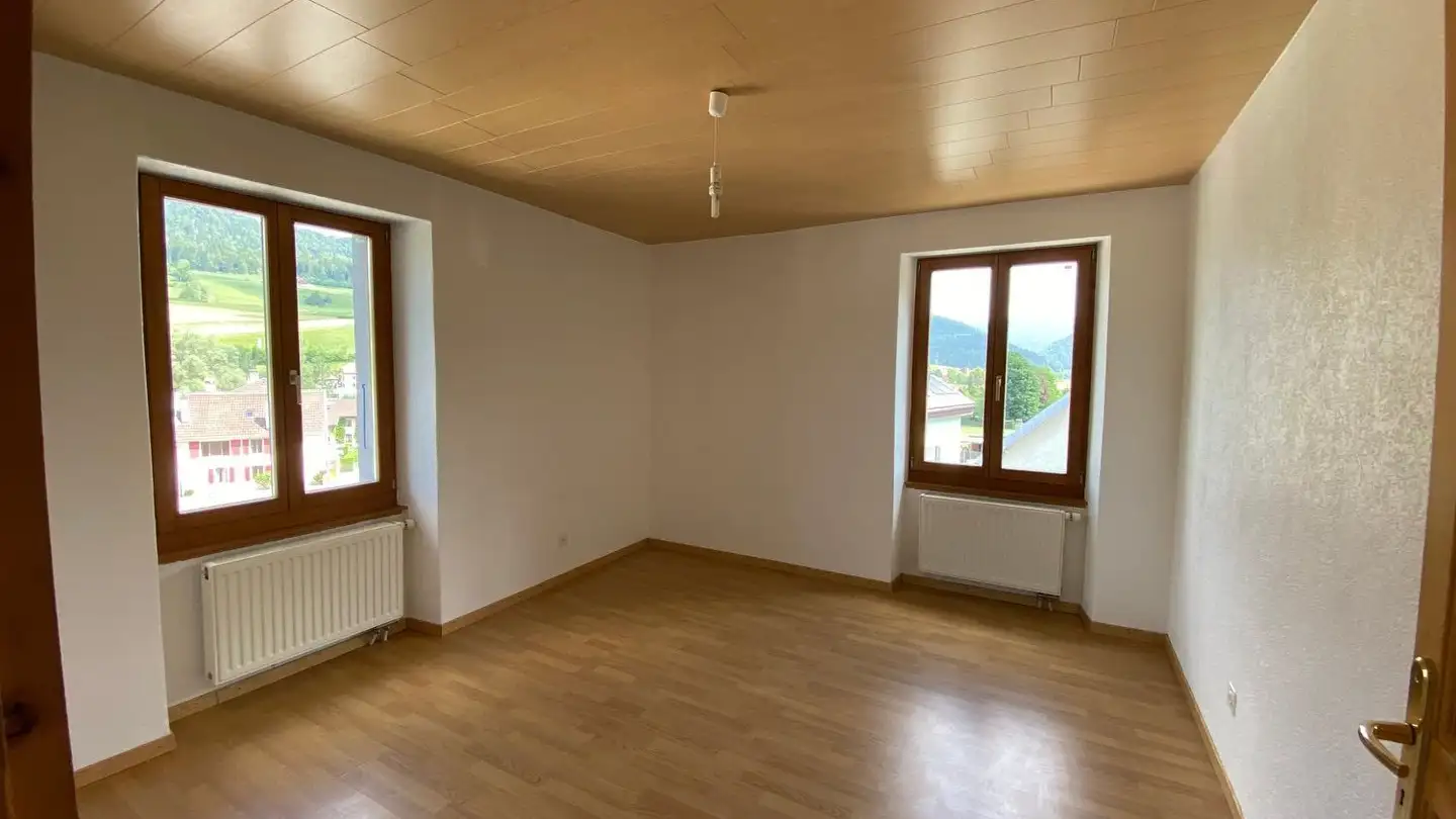 Appartement à louer - Rue Des Mines 18a, 2105 Travers - Photo 3