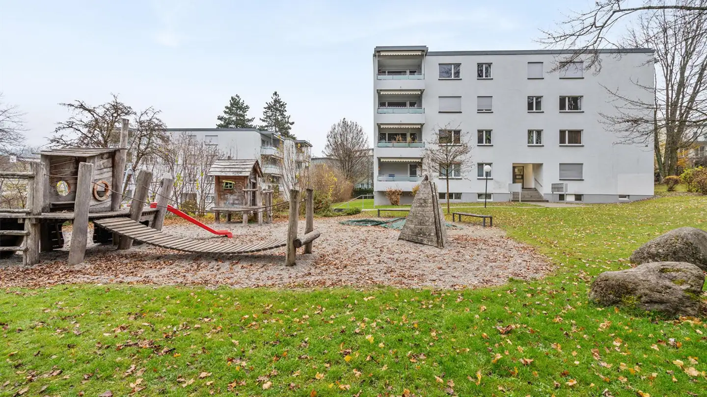 Underground parking space for rent - Roggenweg, 8405 Winterthur