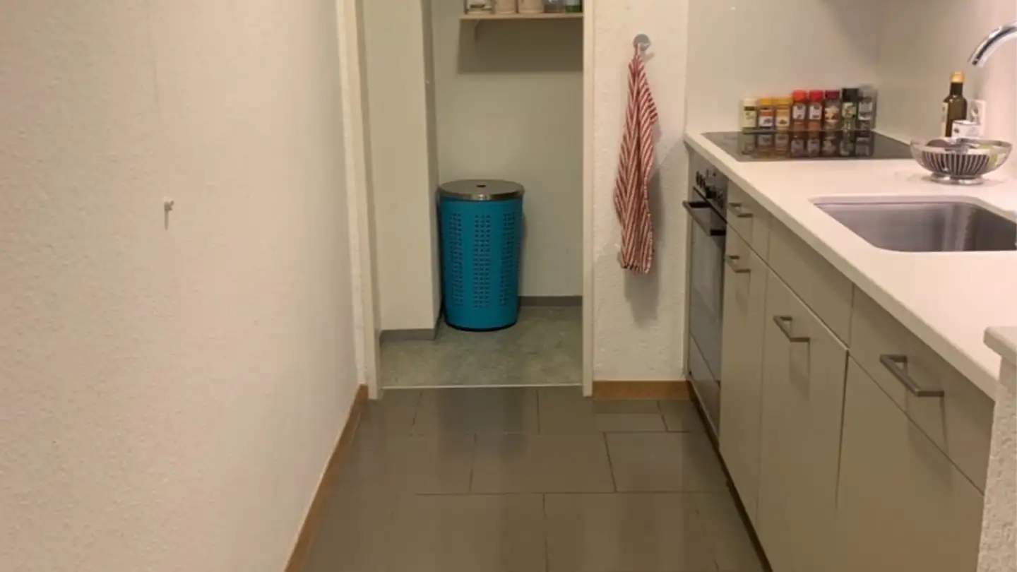 Apartment for rent - Wannerstrasse, 8045 Zürich - Photo 2