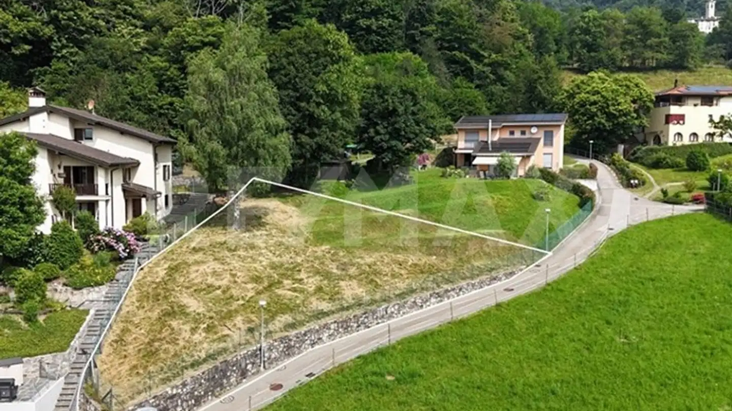 Constructible plot for sale - Biogno, 6981 Biogno-Beride