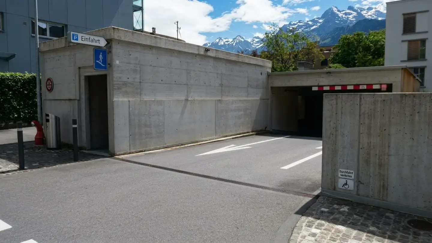 Tiefgaragenstellplatz mieten - Winterberg 1, 6460 Altdorf UR - Foto 3