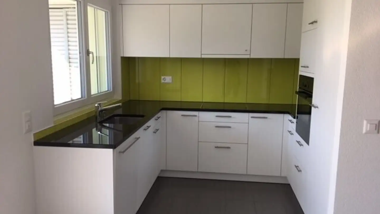 Appartamento in affitto - Chemin Des Noisetiers, 1635 La Tour-de-Trême - Foto 3