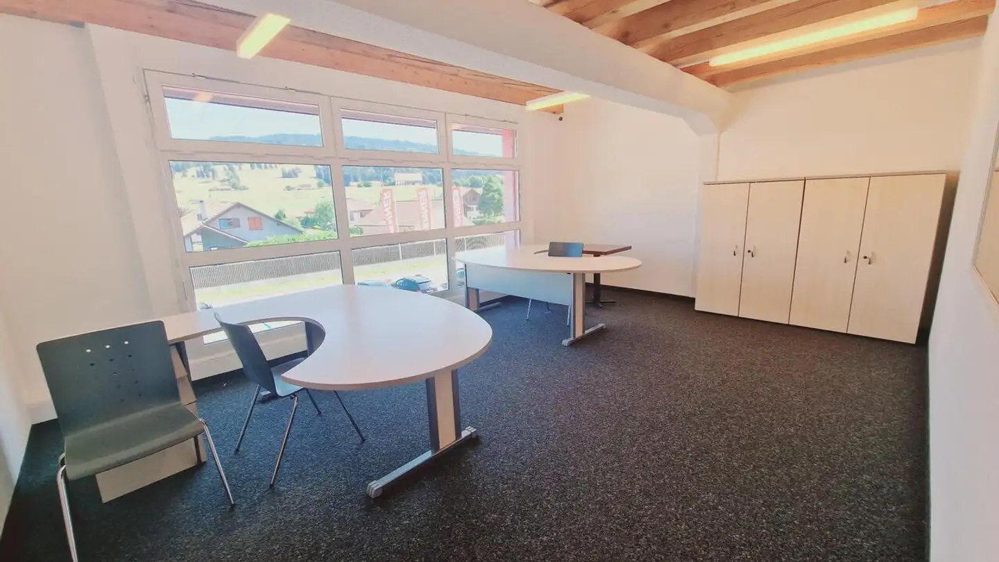 Office space for rent - Grand-Rue 96, 1627 Vaulruz