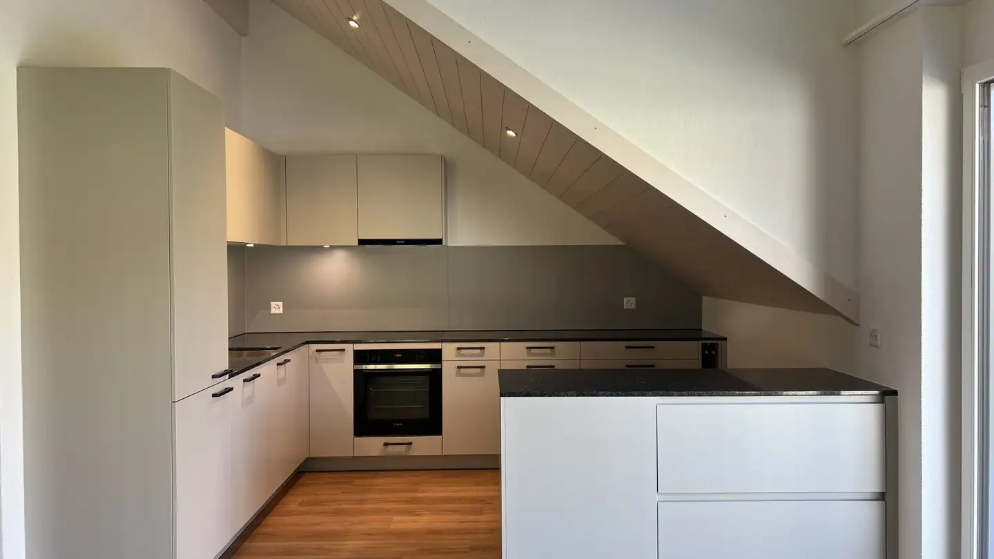 Appartamento in affitto - Jungfraustrasse, 3800 Interlaken
