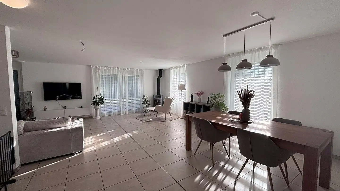 Maison individuelle à louer - Chilebachstrasse 27a, 8964 Rudolfstetten
