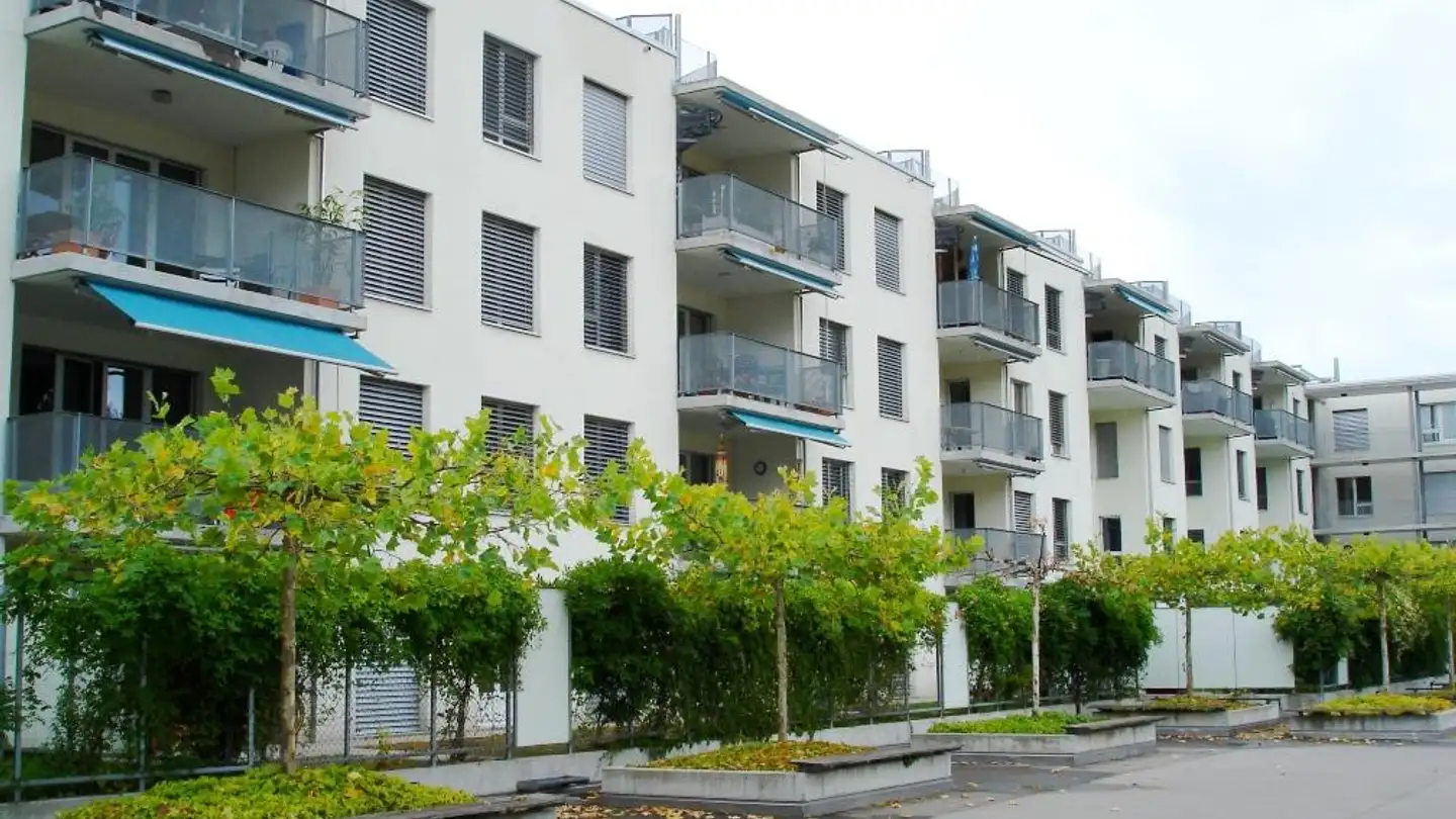 Tiefgaragenstellplatz mieten - Steinhof 1, 3400 Burgdorf
