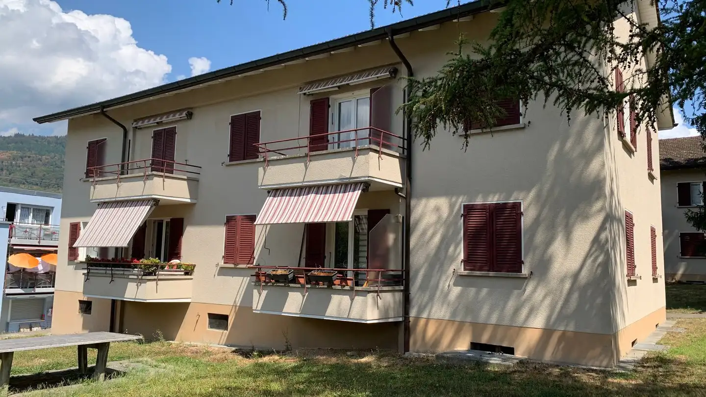 Wohnung mieten - Chemin De La Mine-D'or / Goldgrubenweg 27, 2504 Biel/Bienne