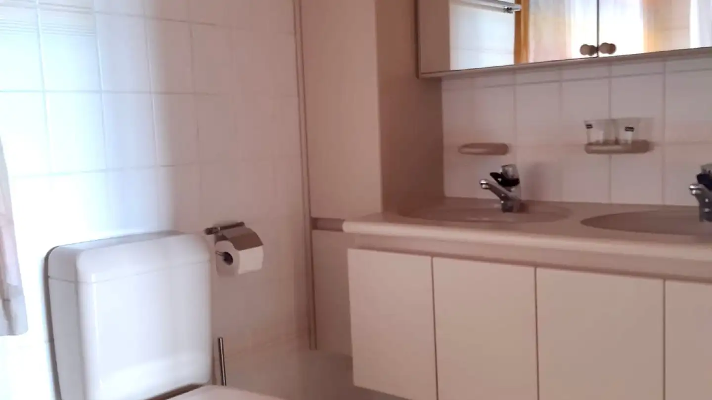 Appartement à louer - Untere Bandstrasse 01, 8194 Hüntwangen - Photo 4