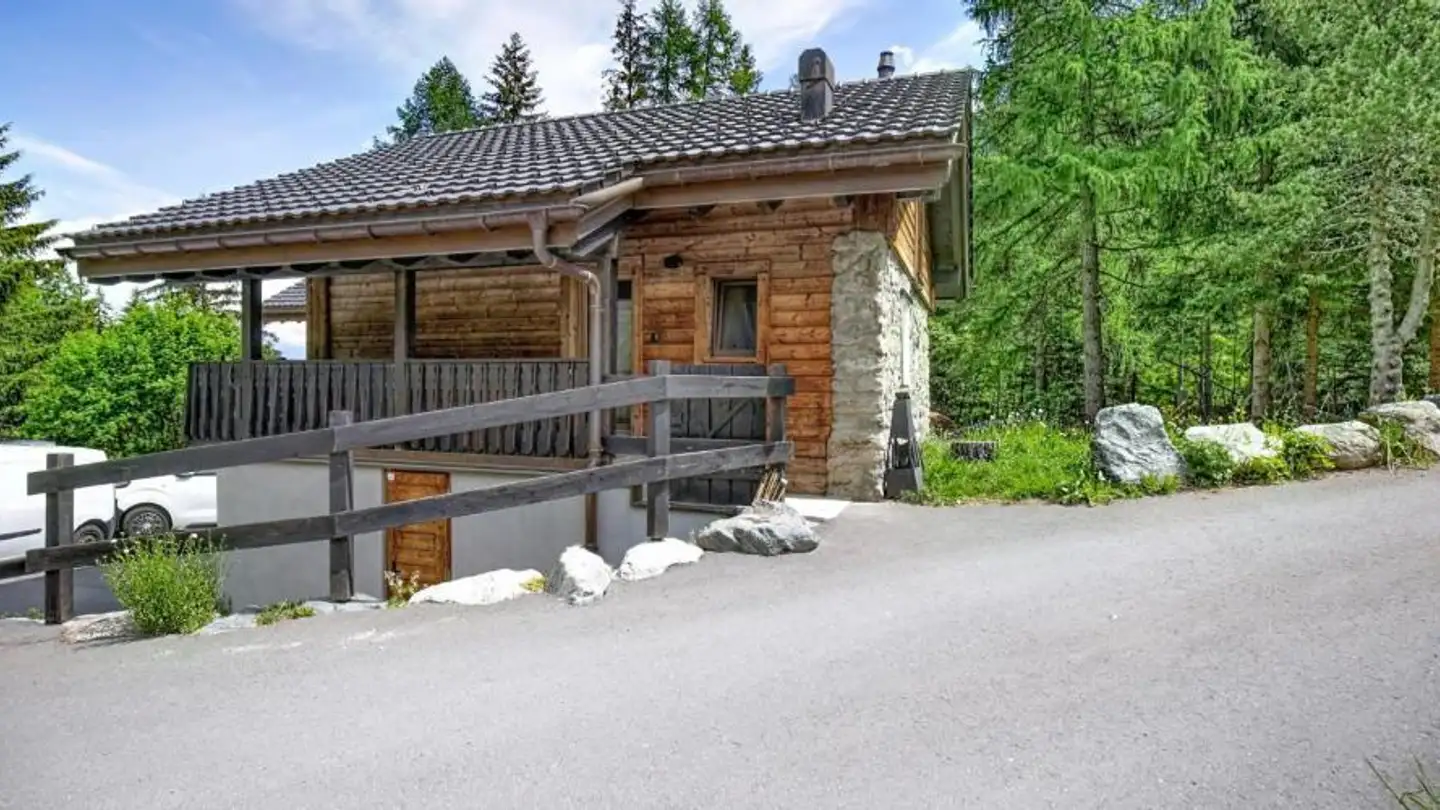Chalet for sale - 1997 Haute-Nendaz - Photo 2