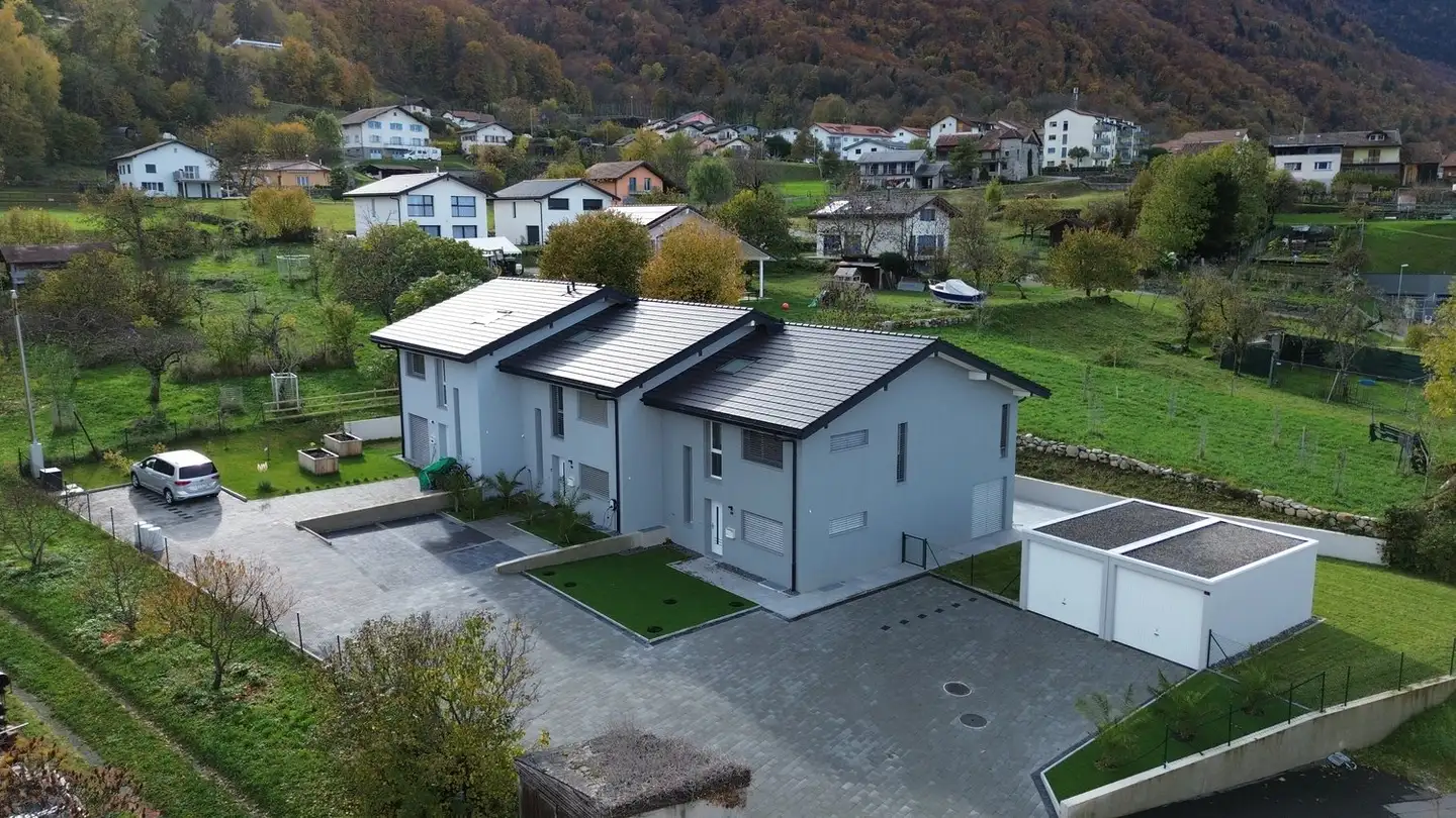 Casa bifamiliare in vendita - Chemin De La Provalle 2a, 1898 St-Gingolph