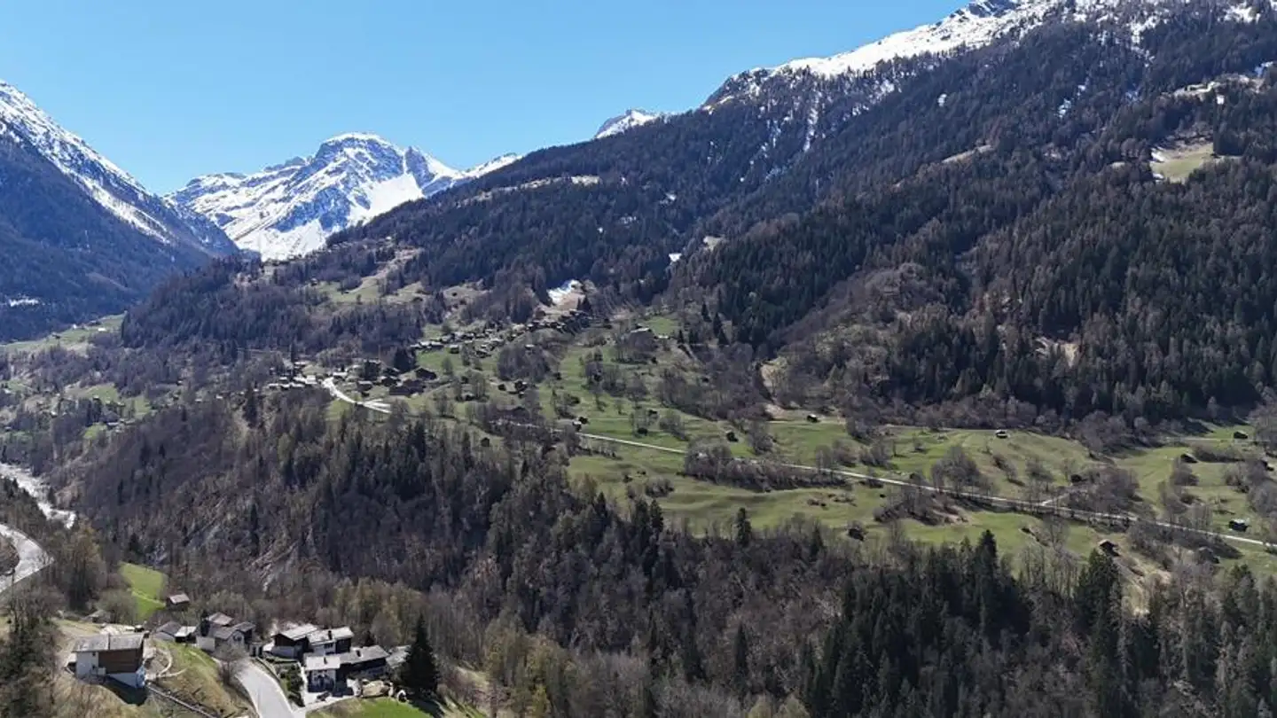 Constructible plot for sale - 3961 Vissoie