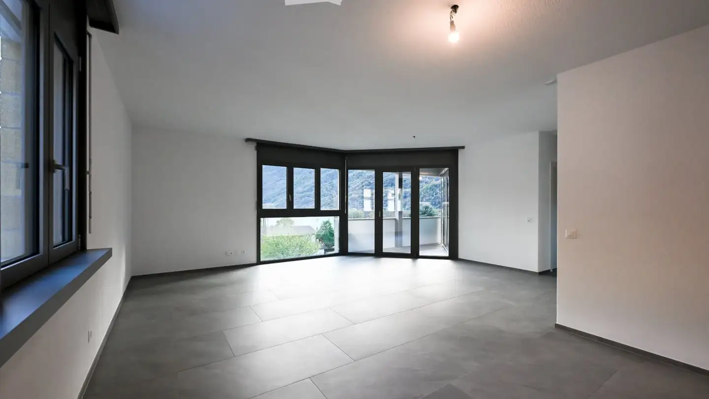 Apartment for rent - A Torascia 71, 6702 Claro - Photo 3