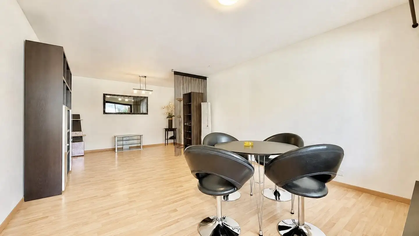 Apartment for rent - 1203 Genève - Photo 2