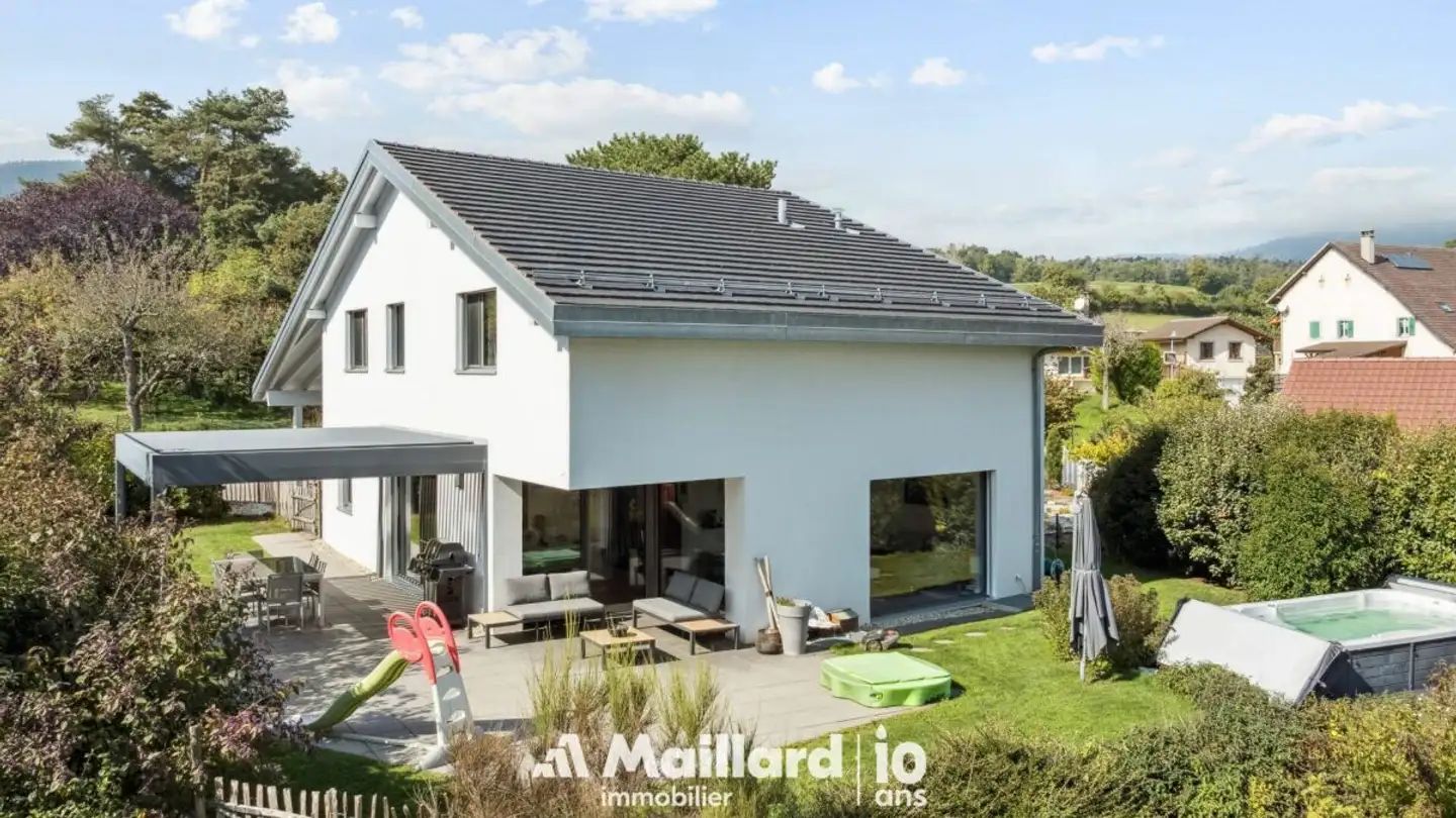 Single house for sale - 1329 Bretonnières