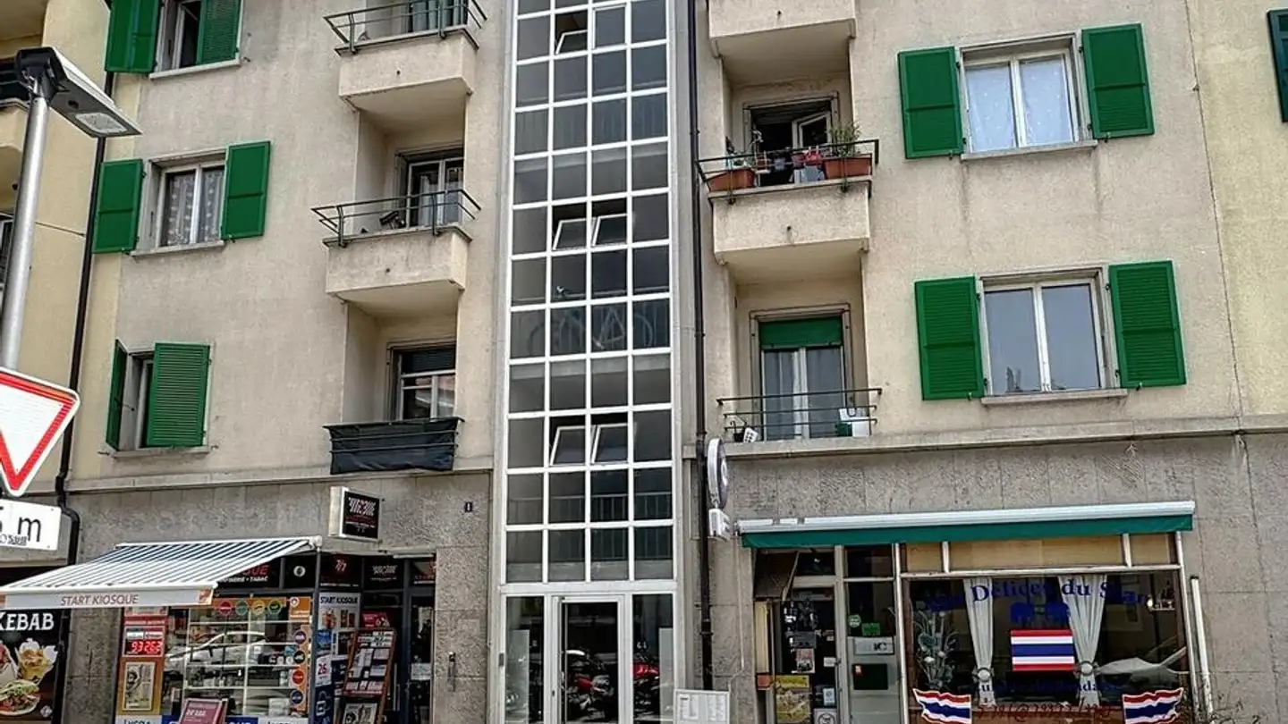 Edificio residenziale in vendita - 1020 Renens VD