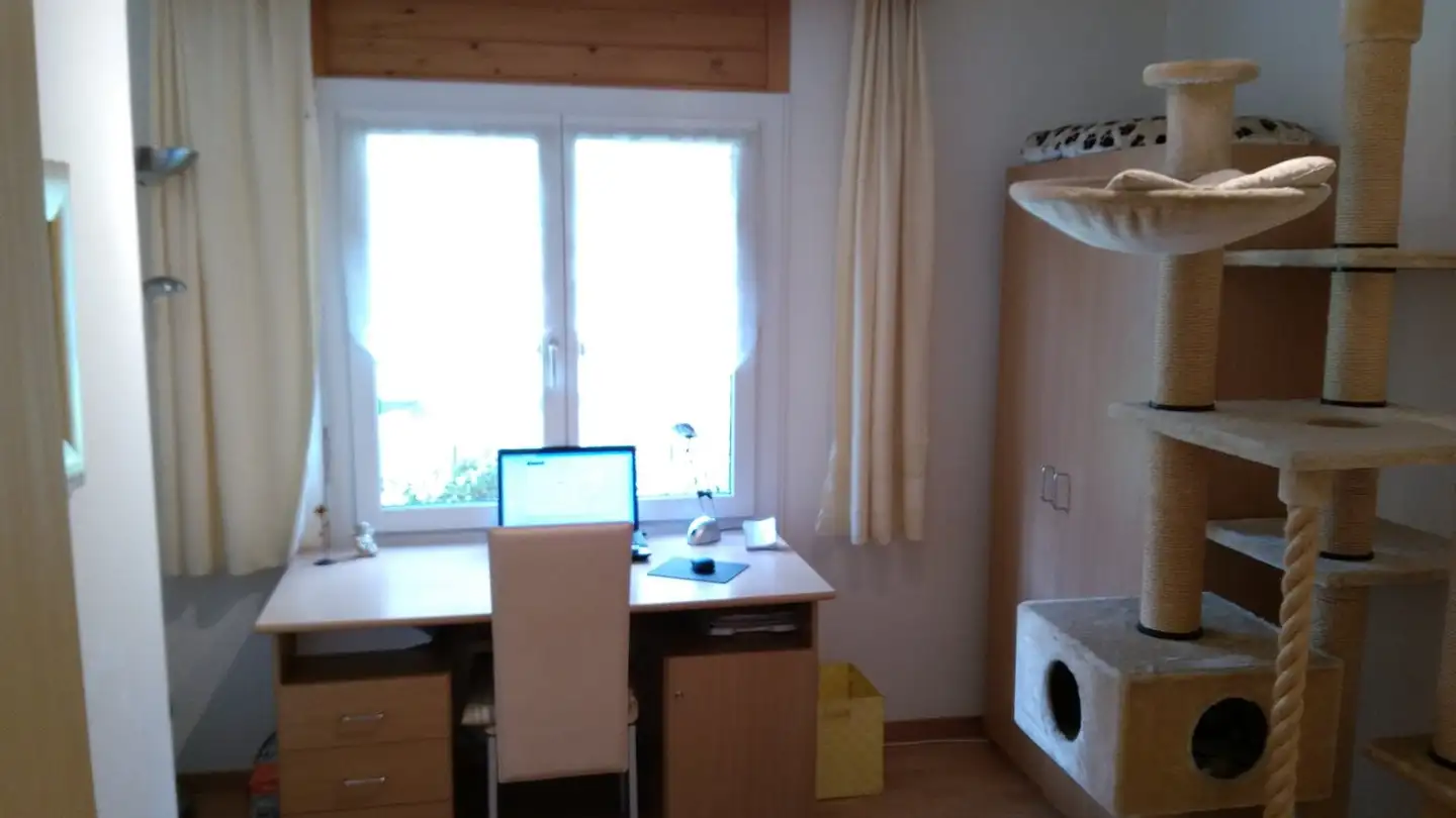 Apartment for rent - Burgstrasse 7, 7012 Felsberg - Photo 4