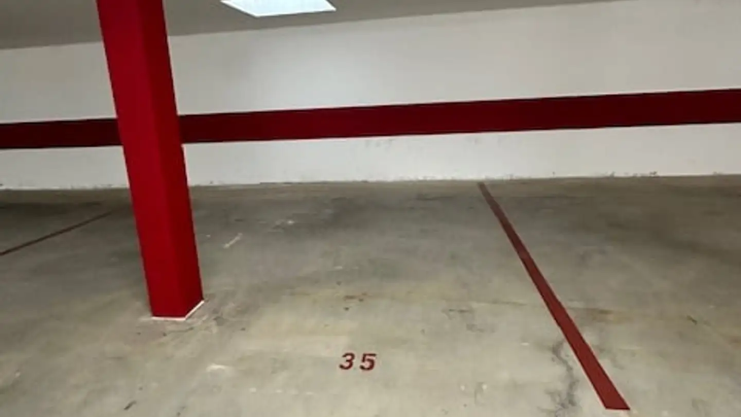 Underground parking space for rent - Solothurnstrasse 66, 2543 Lengnau BE - Photo 2