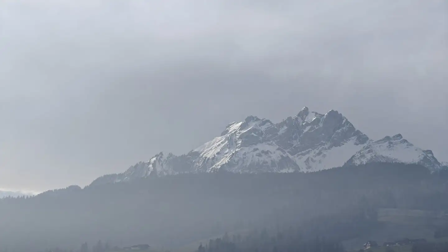 Appartement à louer - Nidfeldstrasse 2k, 6010 Kriens