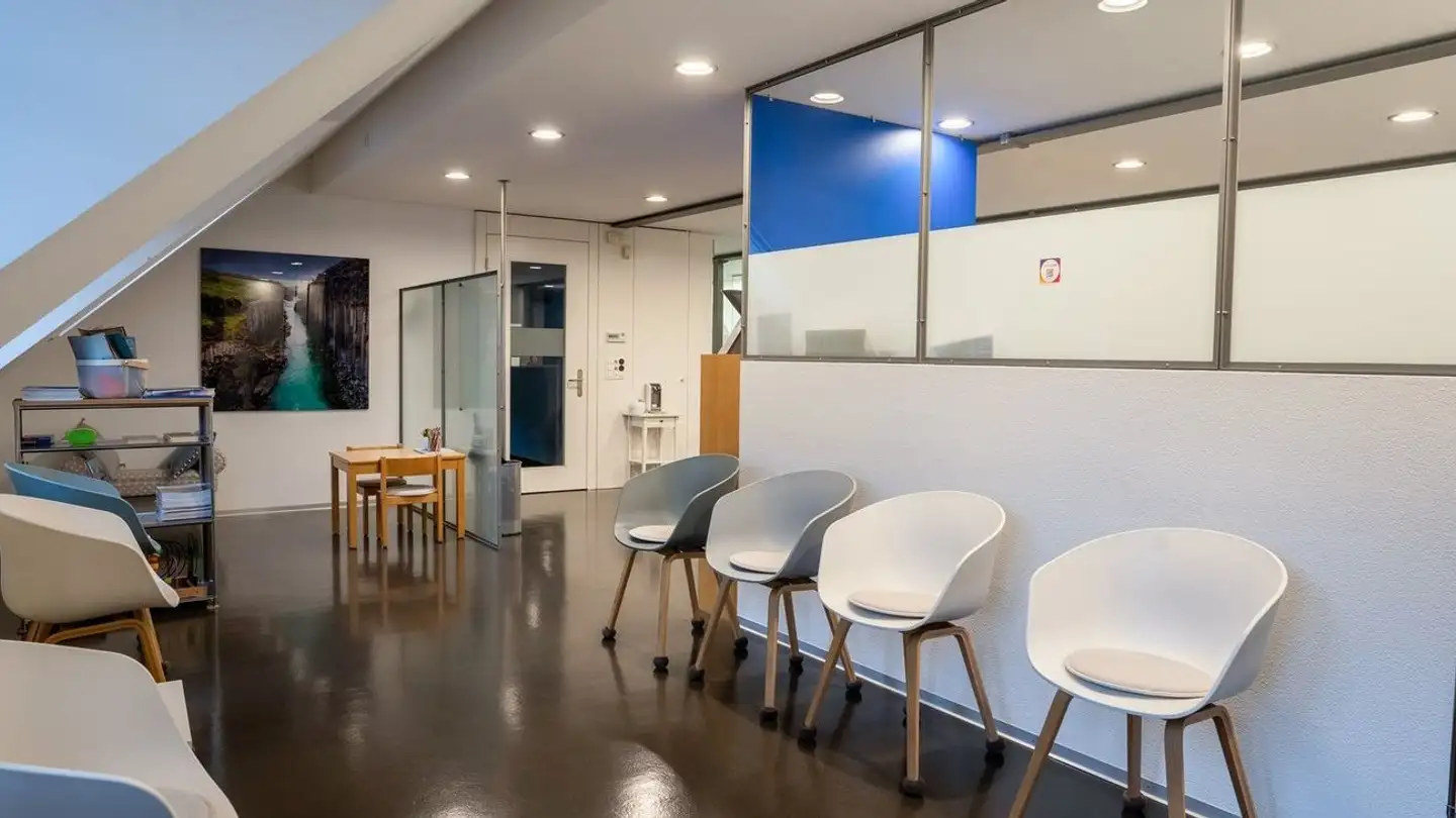 Spazio ufficio in affitto - Hofstettenstrasse 6a, 3600 Thun - Foto 3