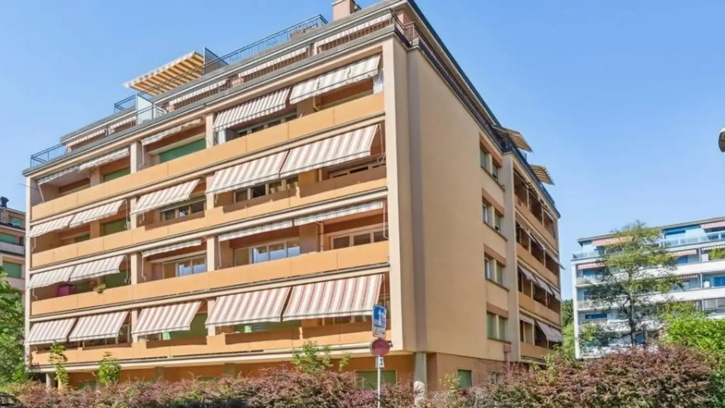 Parcheggio esterno in affitto - Chemin Des Aubépines 6, 1004 Lausanne