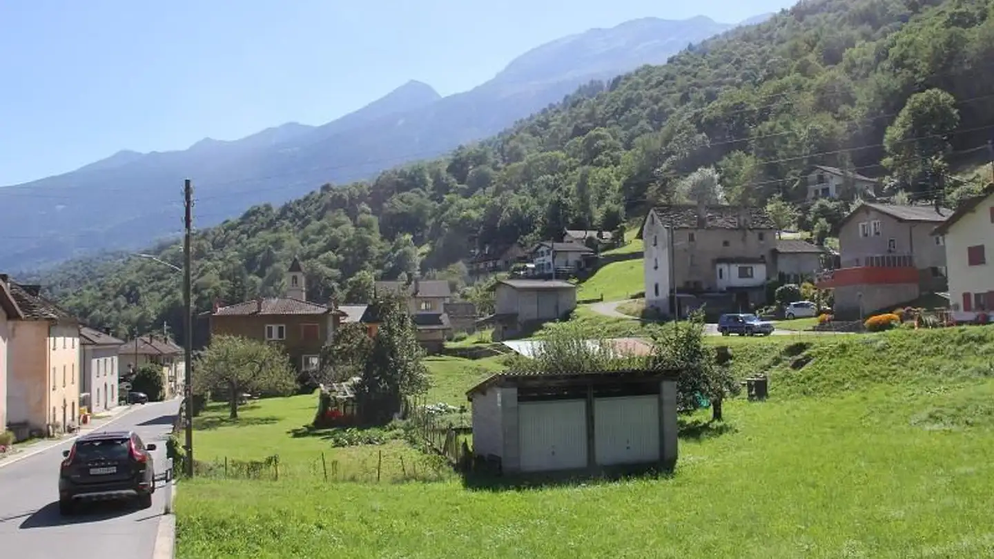 Constructible plot for sale - 6723 Castro