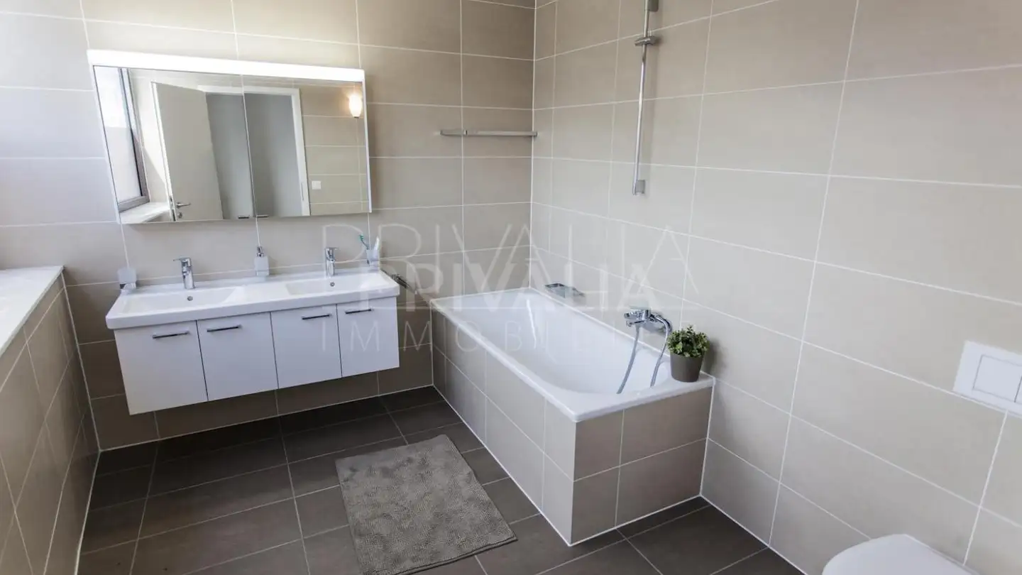 Wohnung mieten - Route De Thonon 43, 1222 Vésenaz - Foto 3