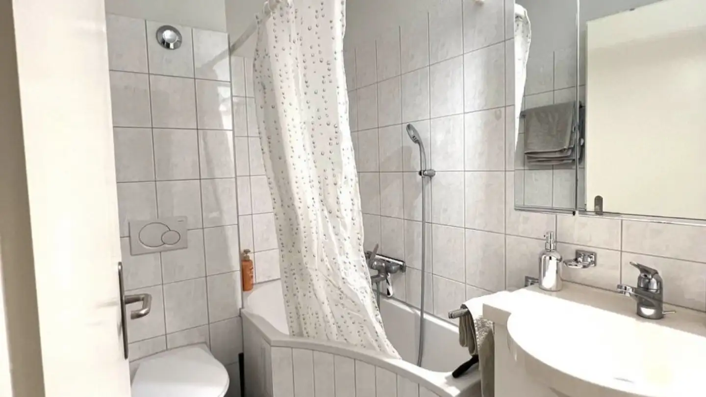 Chambre à louer - 8134 Adliswil - Photo 4