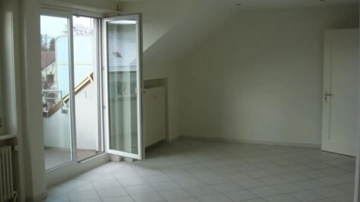 Dachgeschosswohnung mieten - Bernstrasse 55, 3018 Bern