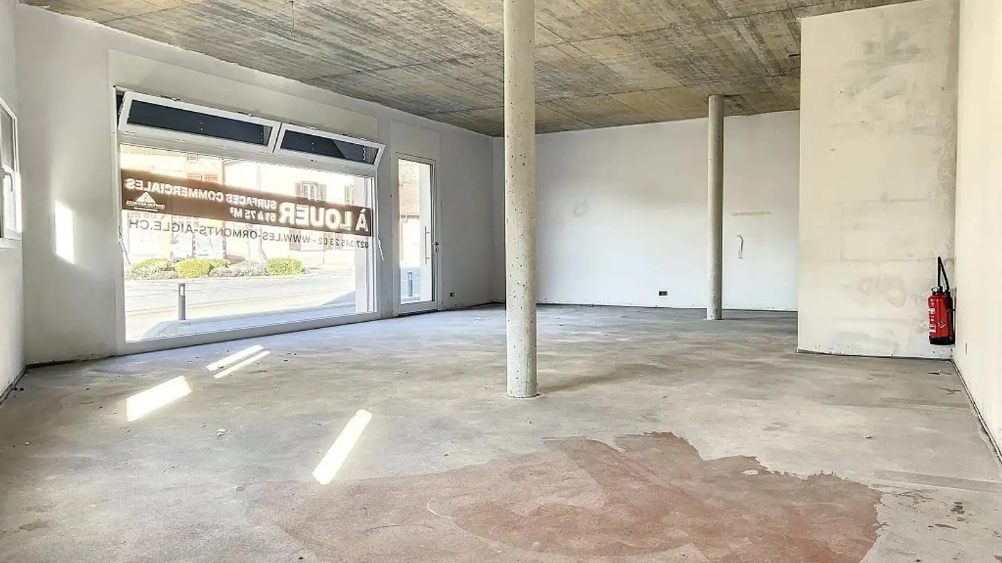 Arcade for rent - Avenue Des Ormonts 16, 1860 Aigle - Photo 2