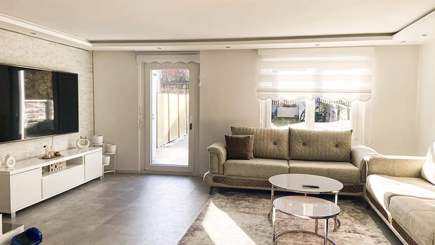 Row house for sale - 4304 Giebenach