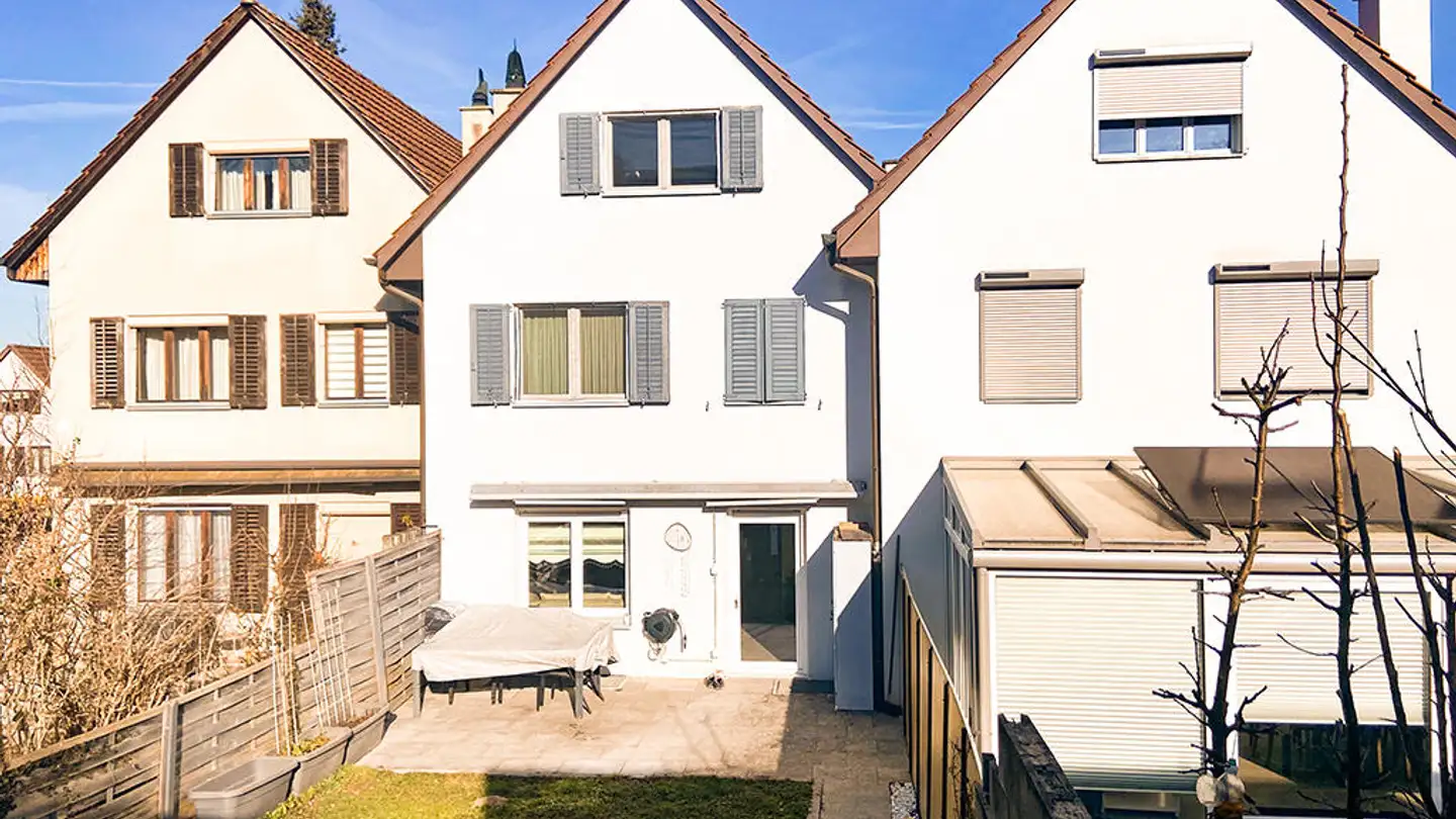 Row house for sale - 4304 Giebenach - Photo 4