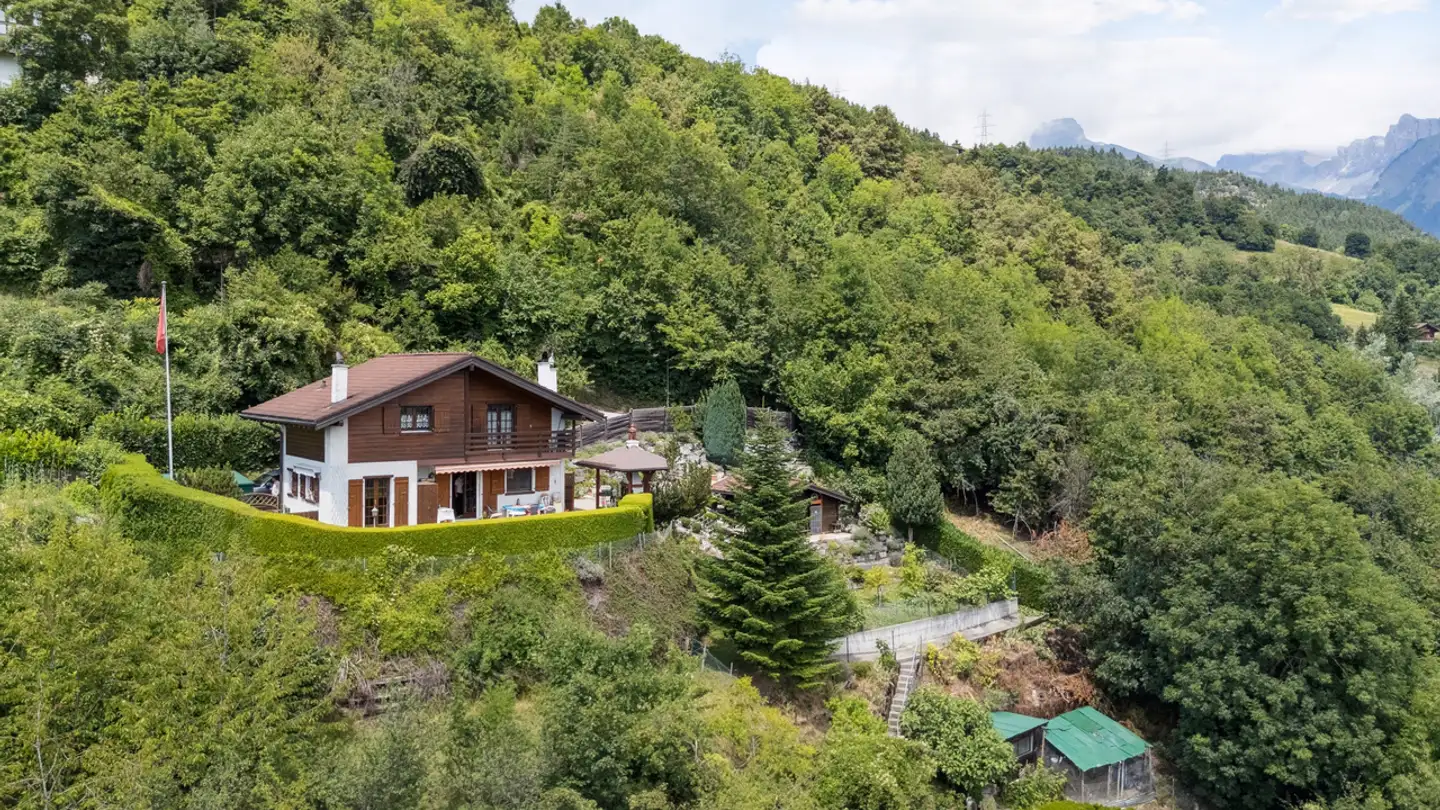 Chalet for sale - 1976 Daillon