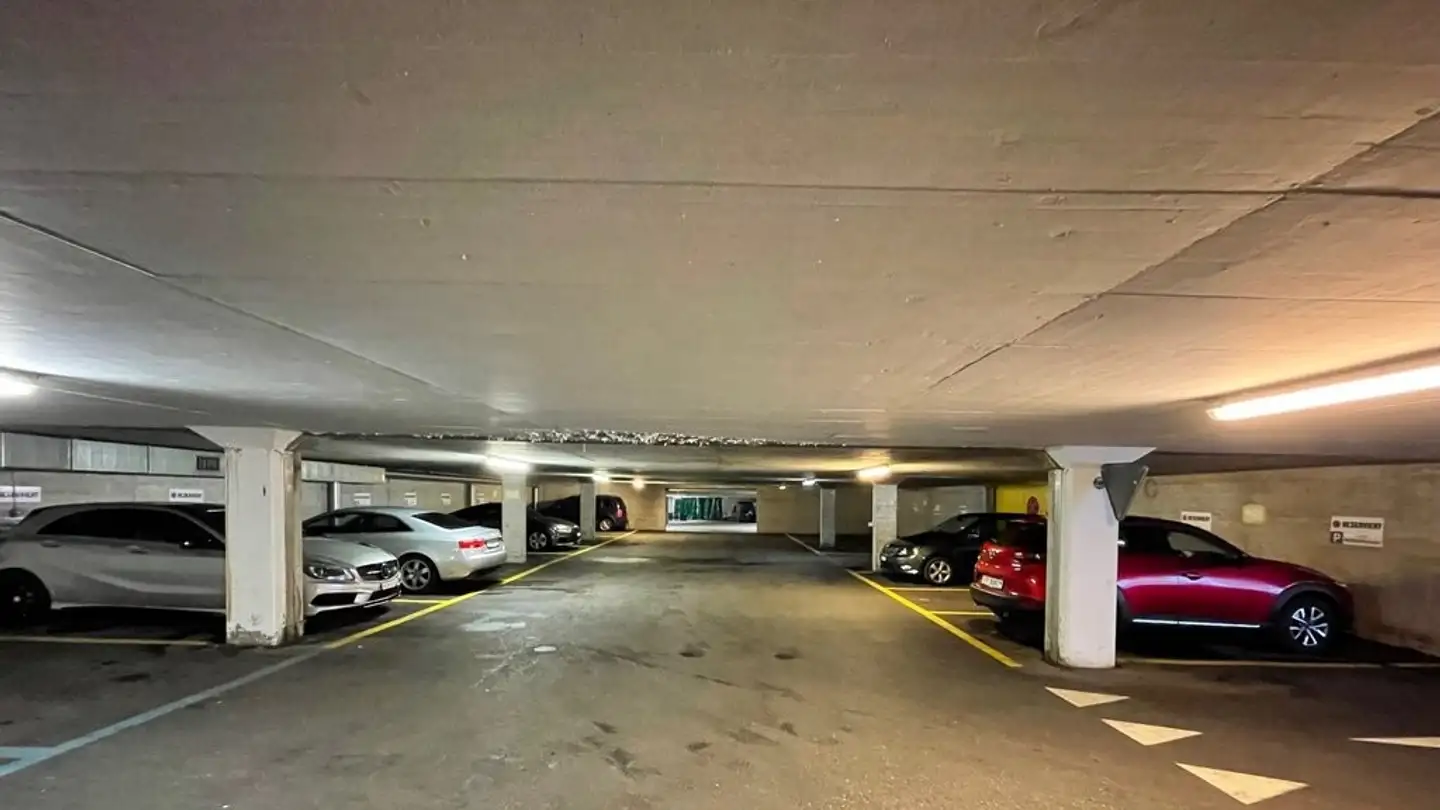 Parcheggio sotterraneo in affitto - Bernstrasse 25d, 3175 Flamatt - Foto 2