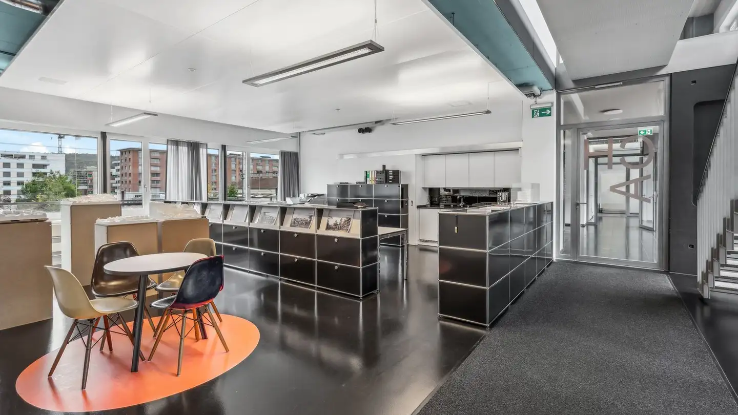 Bureau à louer - Bahnhofplatz 1b, 8304 Wallisellen