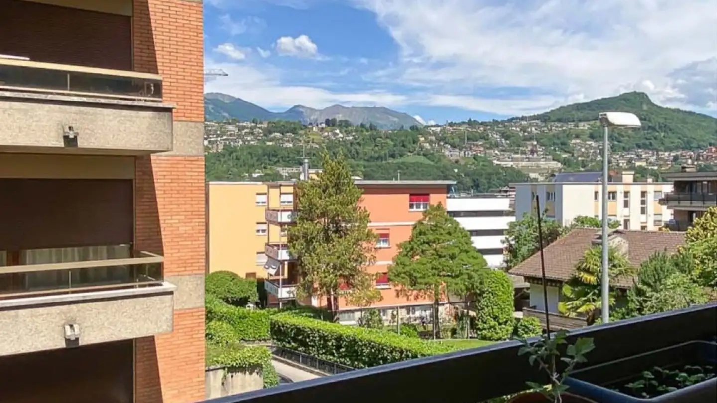 Appartamento in vendita - Via Vedreggio 11, 6963 Pregassona