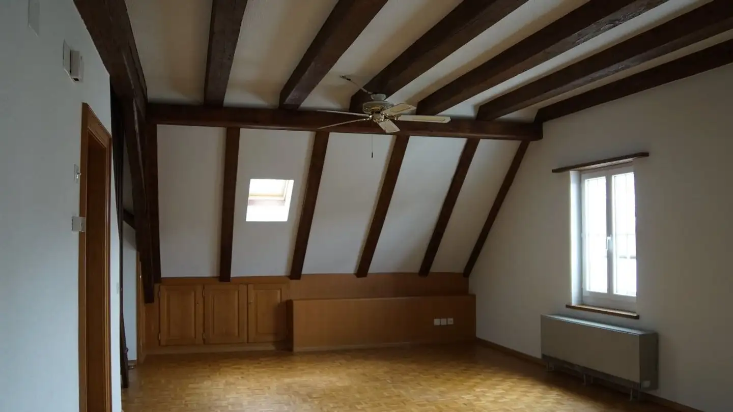 Dachgeschosswohnung mieten - Aeschstrasse 5, 5430 Wettingen - Foto 2