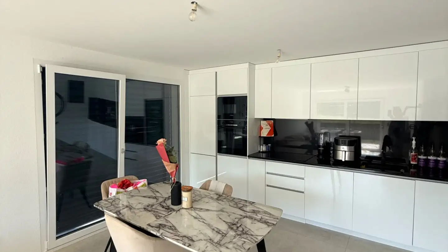 Apartment for rent - 1566 St-Aubin FR - Photo 2