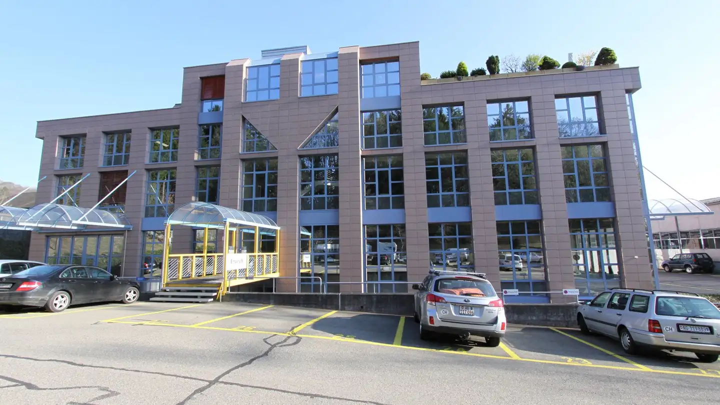 Commercial for rent - Rugghölzli 2, 5453 Remetschwil - Photo 3