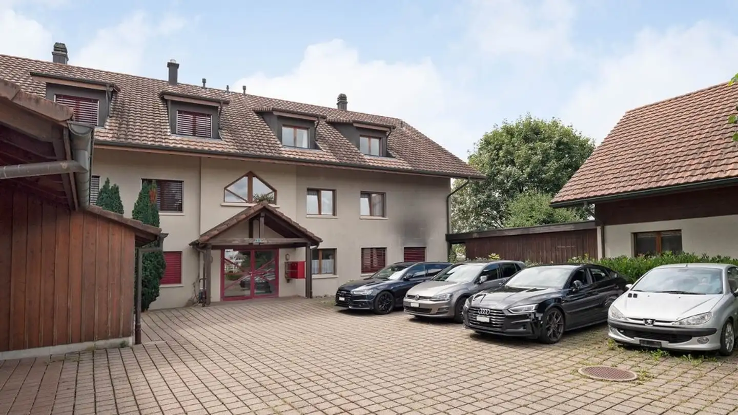 Outdoor parking space for rent - Gassacherweg 3, 3114 Wichtrach