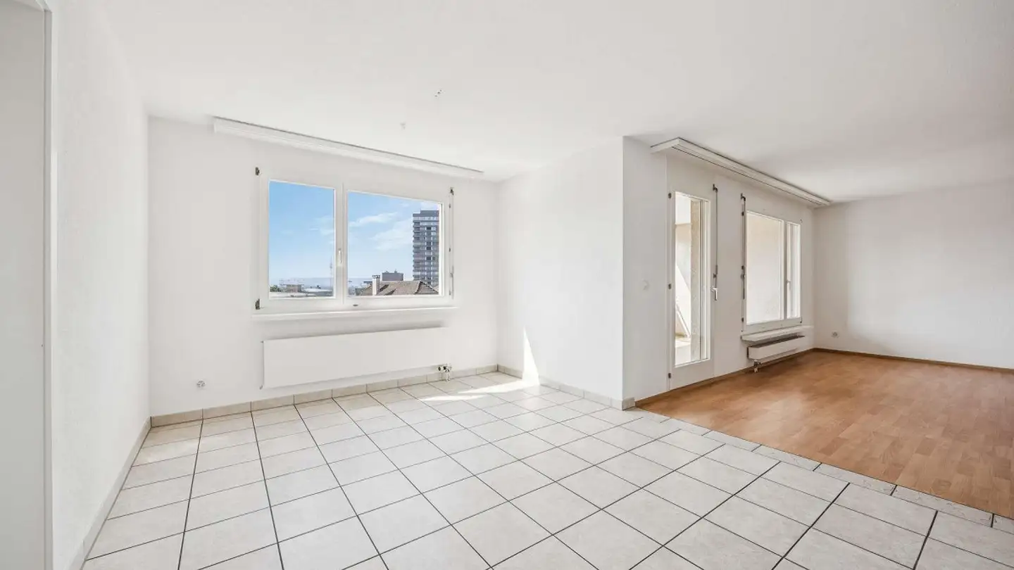 Wohnung mieten - Rosenbergstrasse 17, 8212 Neuhausen am Rheinfall - Foto 2