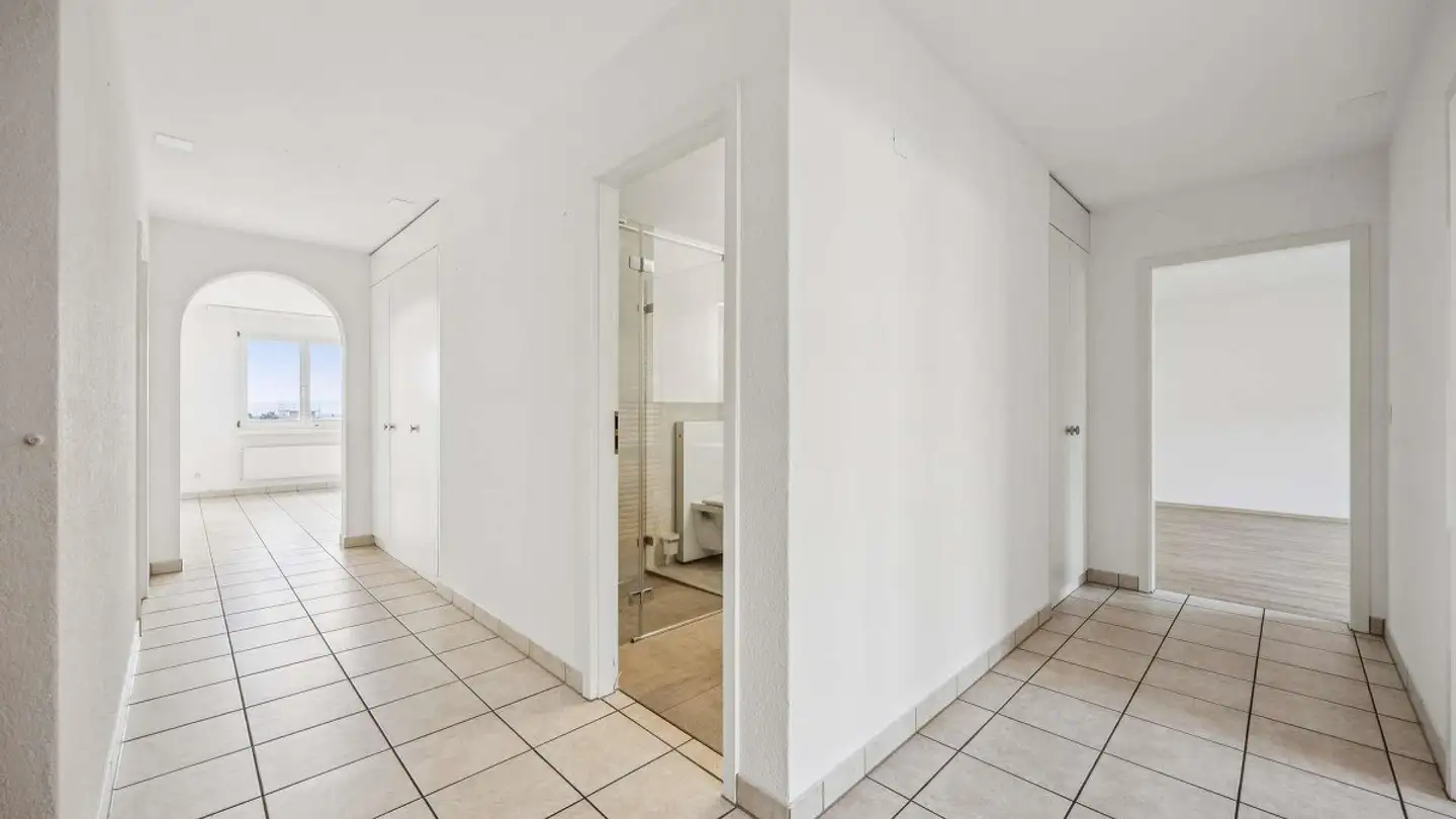 Wohnung mieten - Rosenbergstrasse 17, 8212 Neuhausen am Rheinfall - Foto 3