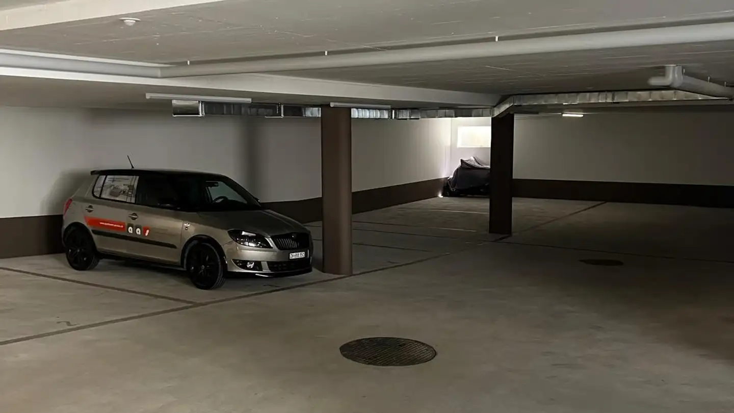 Parcheggio sotterraneo in affitto - Frohalpstrasse 89, 8038 Zürich - Foto 2