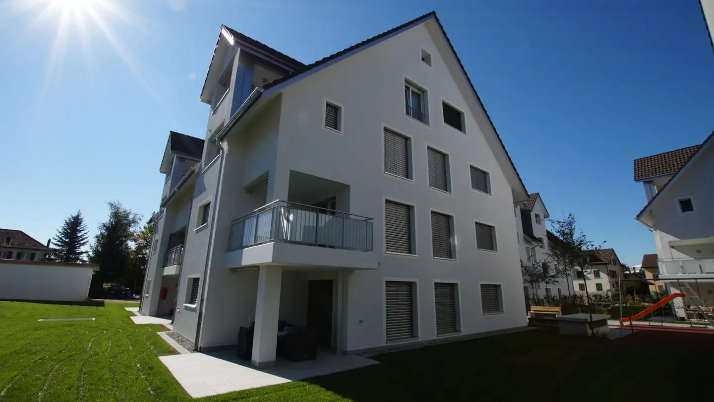 Appartement à louer - Erikastrasse 7a, 8632 Tann