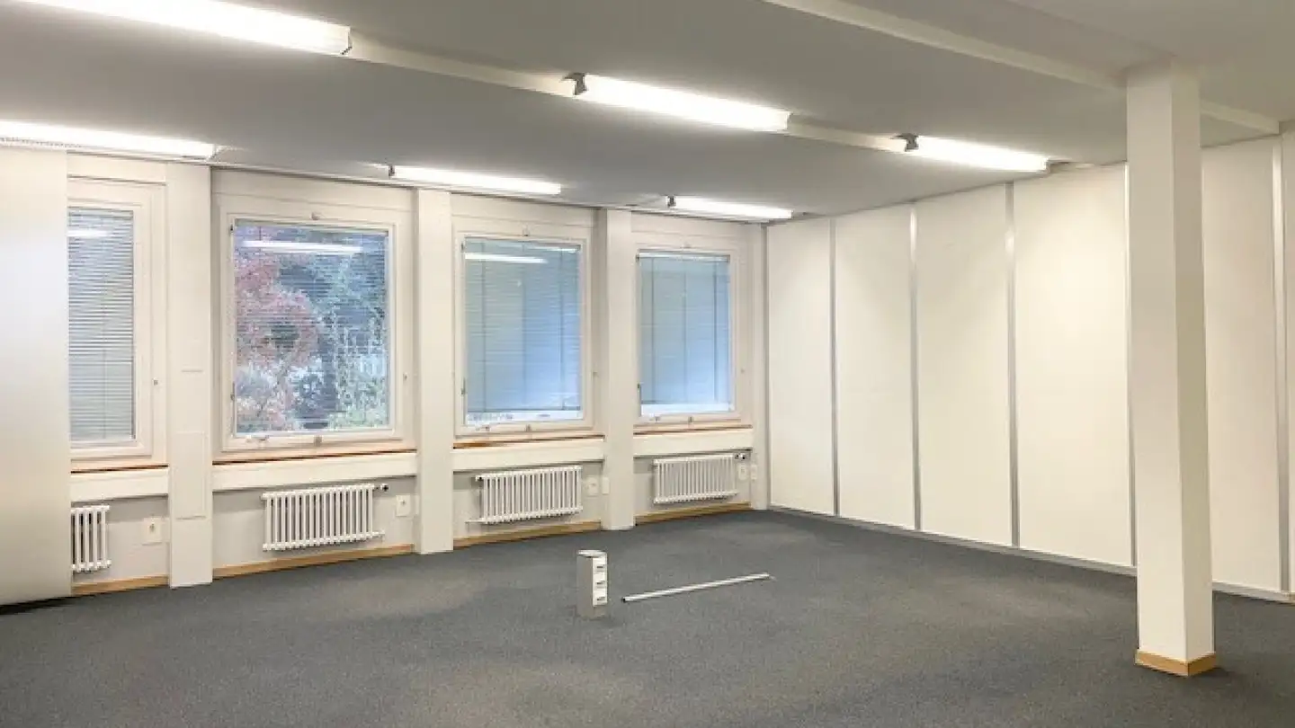 Shop for rent - Rue Du Chasselas, 2034 Peseux - Photo 3