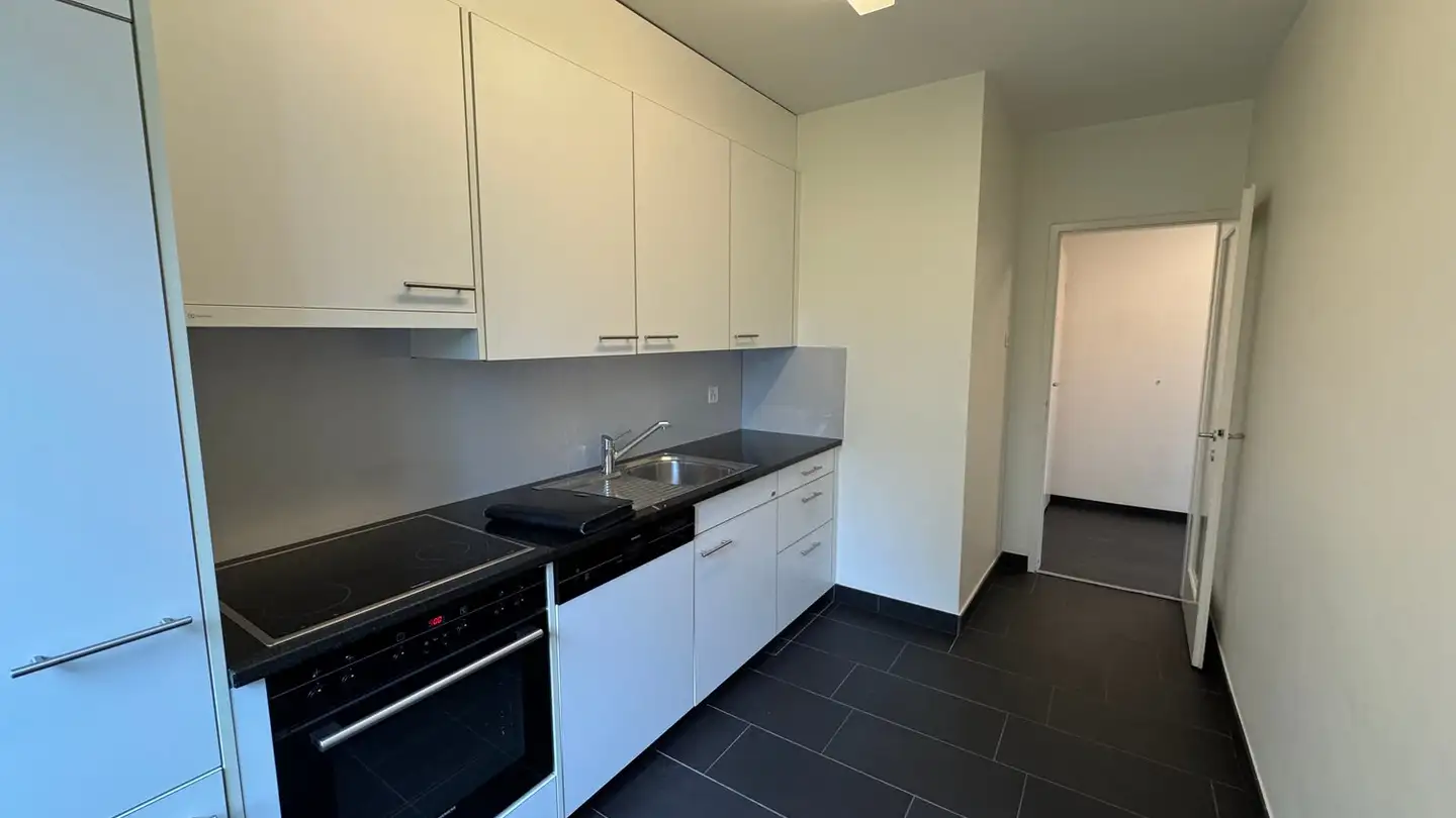 Apartment for rent - Grenzacherstrasse 65, 4058 Basel - Photo 2