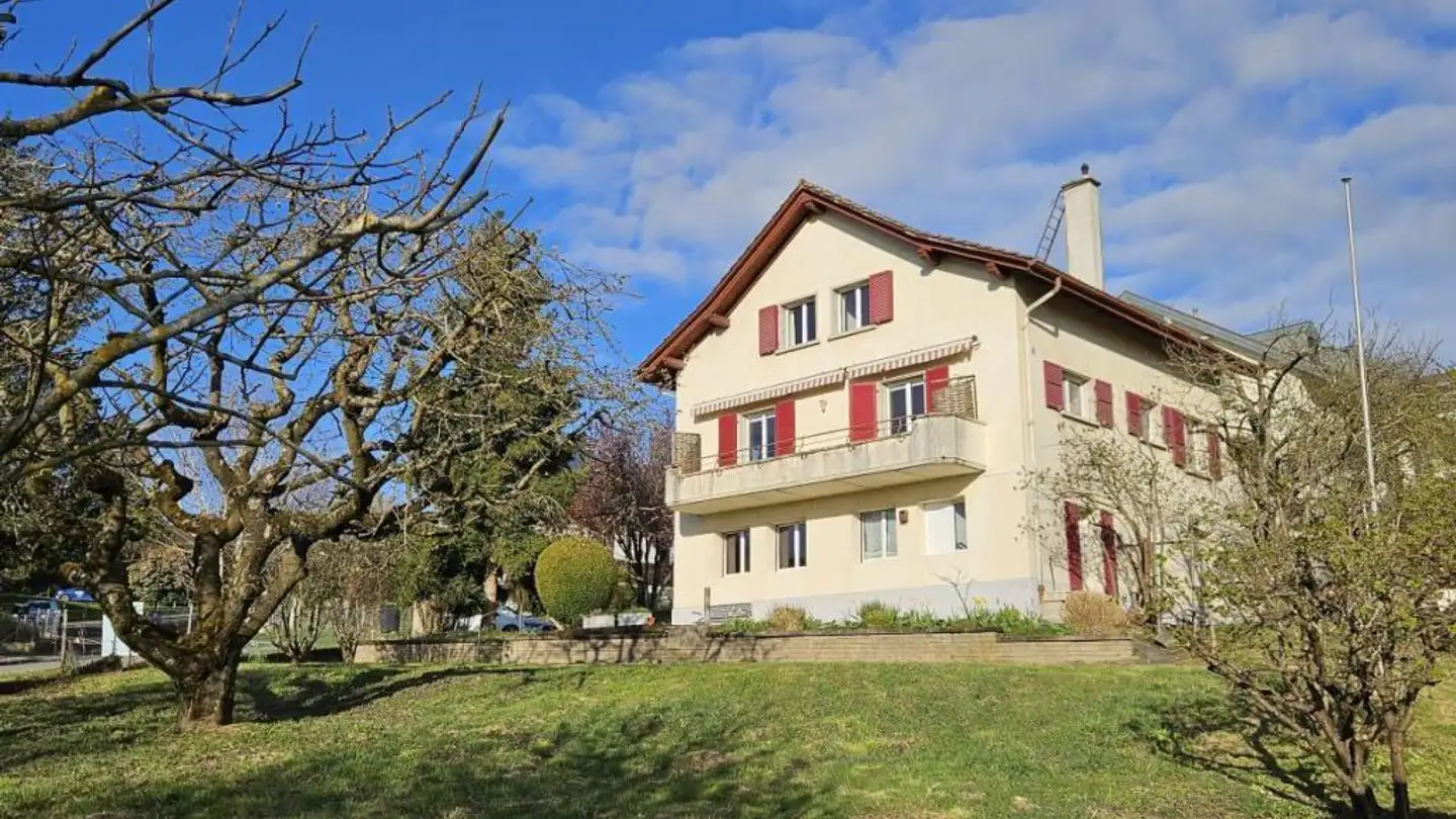 Single house for sale - 1169 Yens