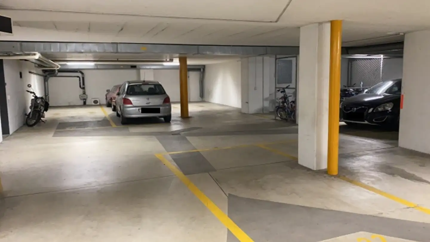 Place de parking extérieure à louer - Schaffhauserstrasse, 8006 Zürich - Photo 3